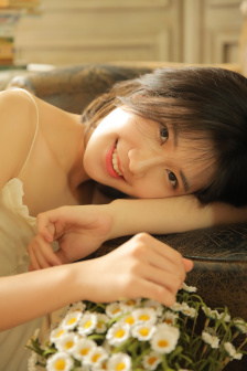撑开乖女H